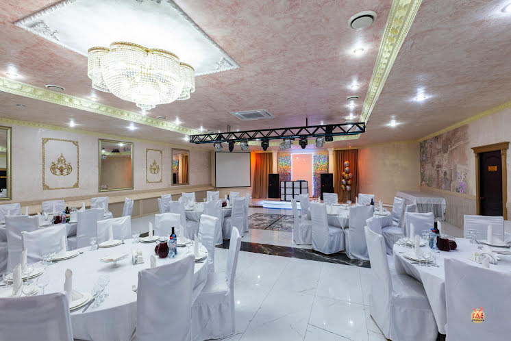 Зал «Версаль» в «Авиньон» фотография №7