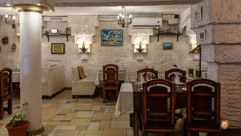 Српска Кафана на Монтажников фотография №12