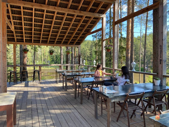 Зал "FLANK Grill&BBQ с террасой" в «GREENVALD Парк Скандинавия» фотография №1