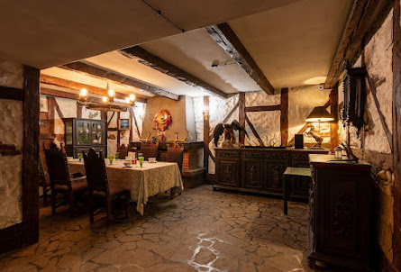 Зал «Охота» в Зал "Башня"