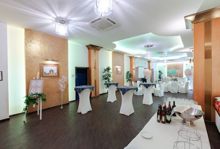 Зал «Зеленый» в Зал «Семейный»