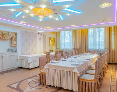  ресторан Мики