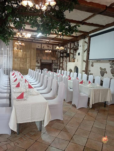 Основной зал в «Самовар» фотография №4