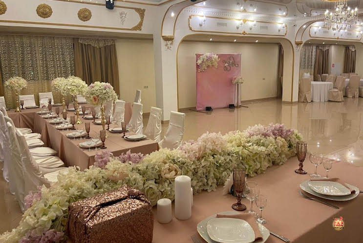 Зал на 250 человек в «Мимино» фотография №1