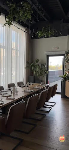 Большой банкетный зал в «Корова» фотография №1