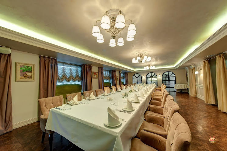 Зеленый зал в «Крюшон» фотография №2