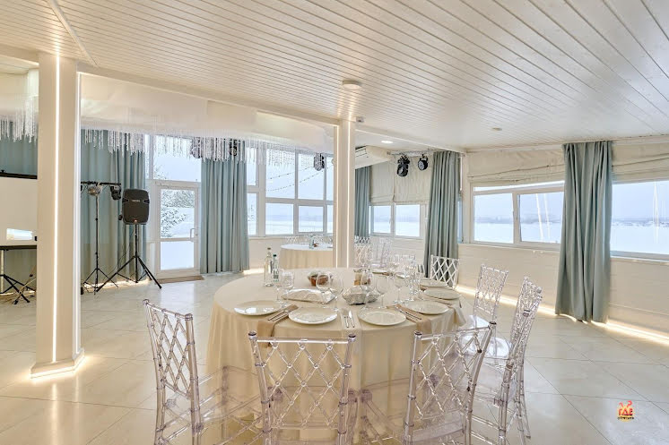 Основной зал в «Ялта» фотография №9