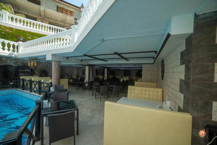 Основной зал в «Камелот» фотография №5