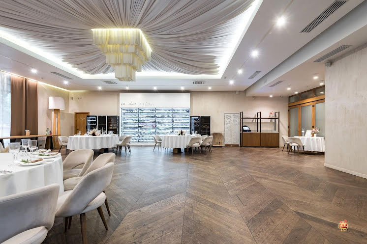 Винный зал в «Lalaki» фотография №2