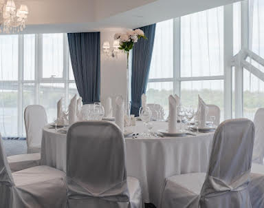  ресторан Marins Grand Hotel Астрахань