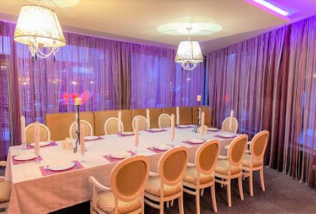 VIP-зал «Стеклянный» в VIP-зал «Круглый»