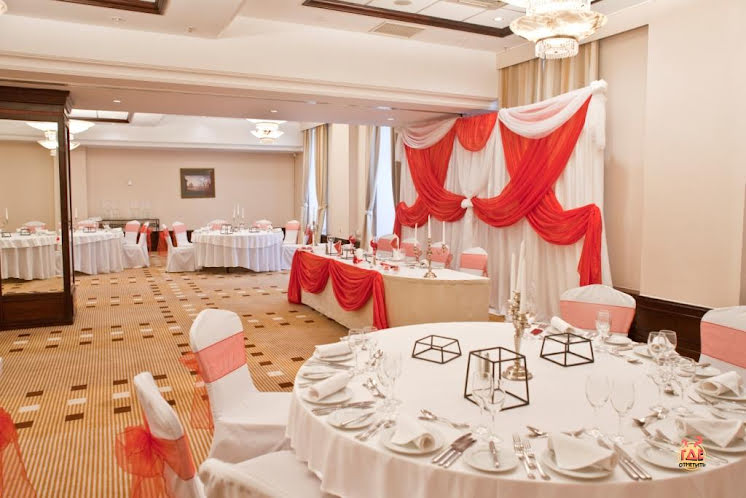 Зал «Кусковский + Марфинский» в «Сафмар Грандъ» фотография №3