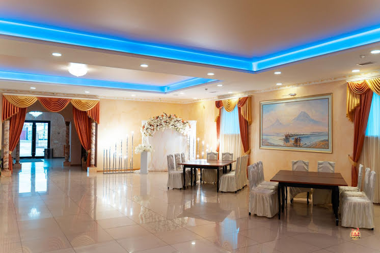 Банкетный зал в «Эдельвейс» фотография №9