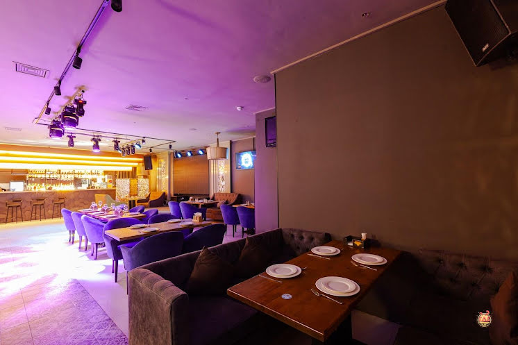 Основной зал  в «Izi voice» фотография №3