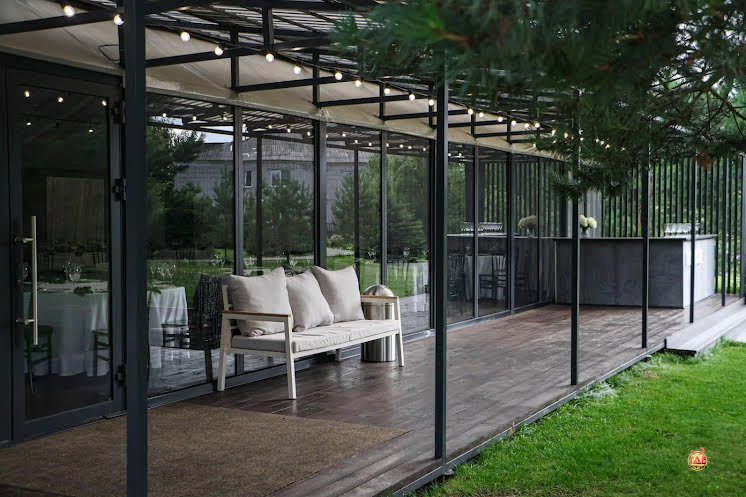 MOON’E в «MƆON’E» фотография №4