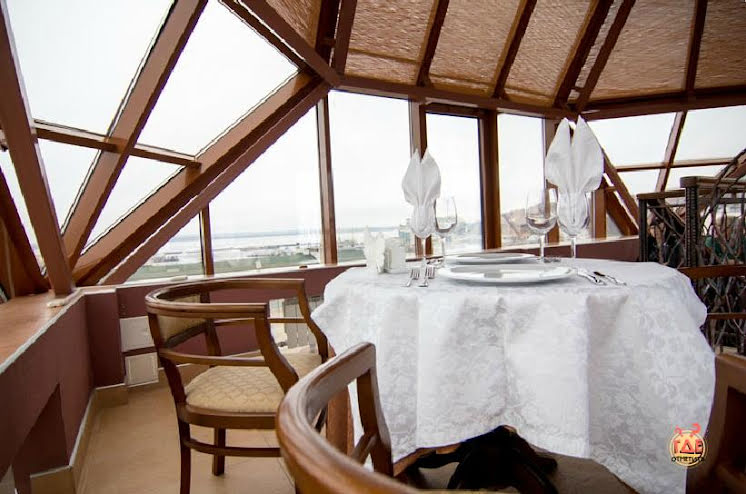 Зал «Седьмое небо» в «Старый город» фотография №2