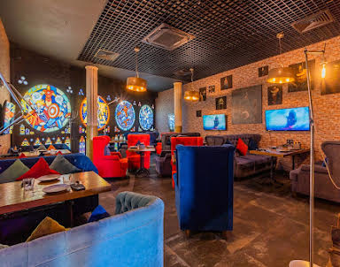  ресторан Feromon Komenda