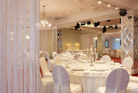 Основной зал в Основной зал