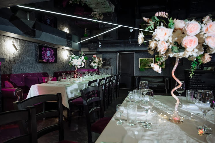 Dance Hall  в «Больше Чем Бар» фотография №9