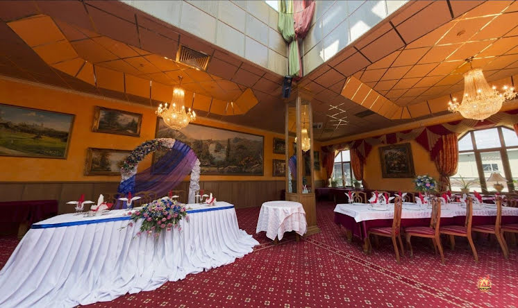 Большой зал  в «Фруктовый сад» фотография №7