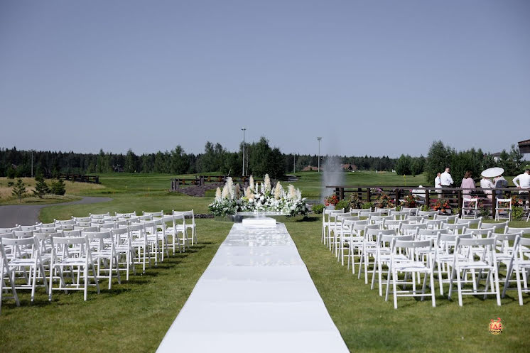 Панорамная веранда в «Dmitrov Golf Resort» фотография №3