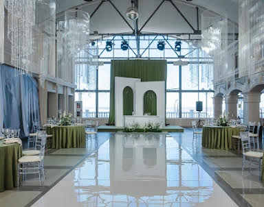  ресторан Париж