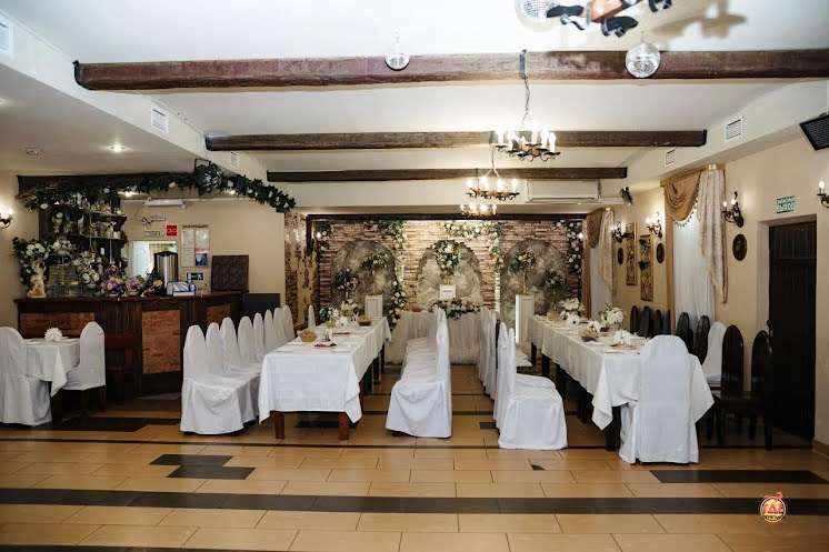 Большой зал  в «Алые паруса на Жигулевской» фотография №11