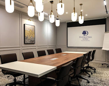  ресторан DoubleTree by Hilton Novosibirsk