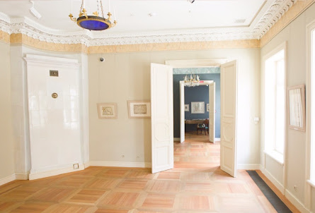 Жёлтая гостиная в Парадная спальня