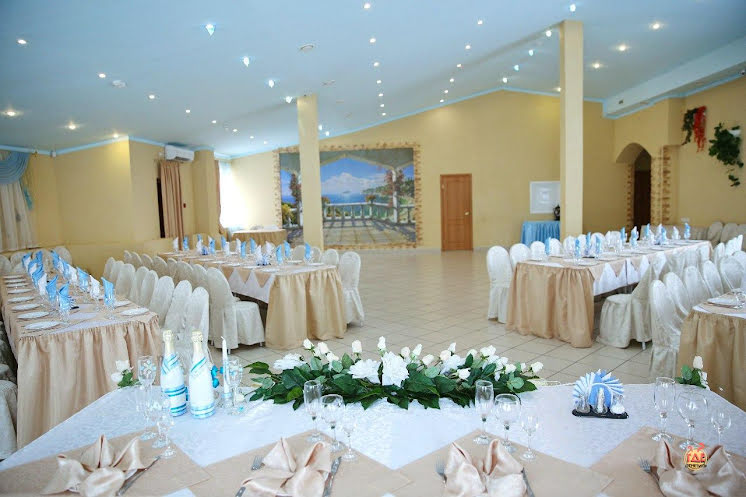 Зал «Голубой» в «У Барыни» фотография №8