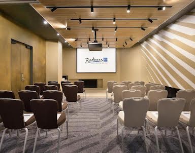  ресторан Radisson Blu