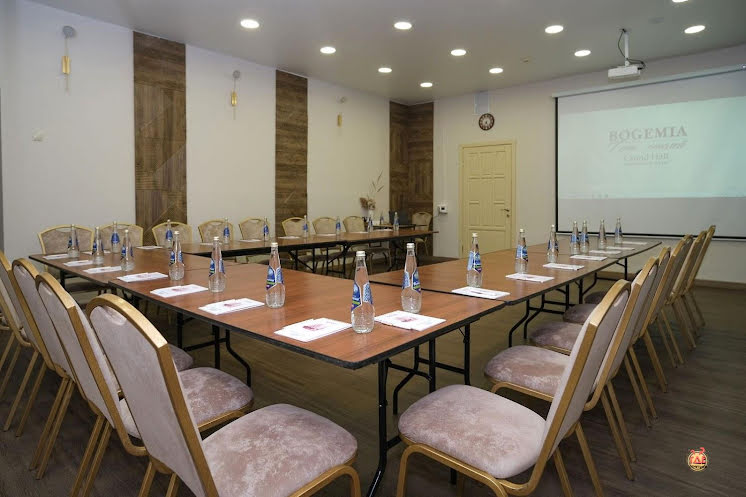 Малый конференц-зал №1 в «Богемия на Вавилова» фотография №2