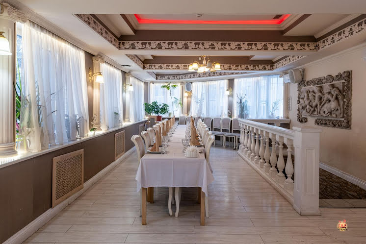 Основной зал  в «Телиани» фотография №19