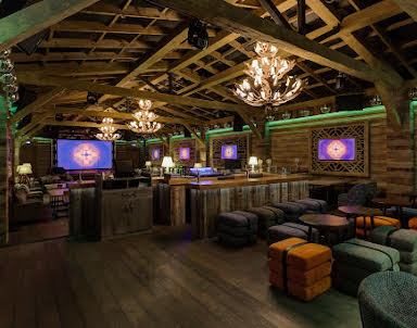  ресторан GRAND Урюк на Ленинградском