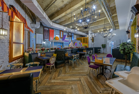 Основной зал в Кальянная