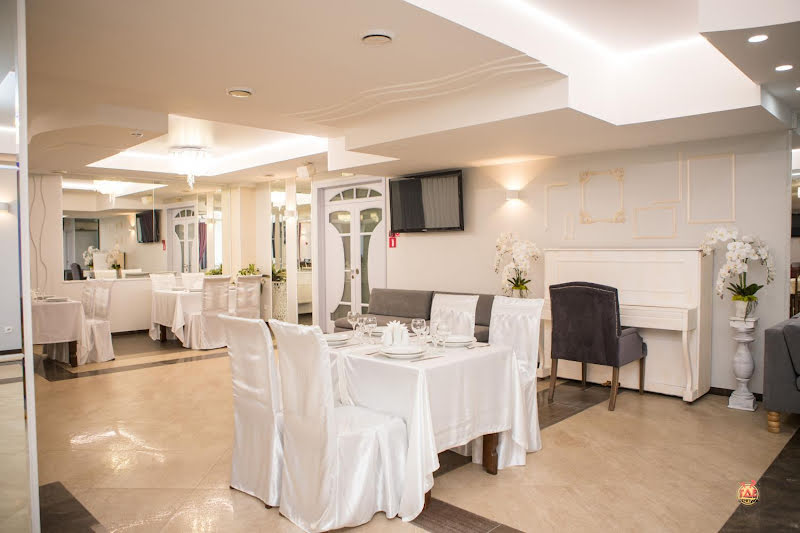 Континент-Хауз фотография №8