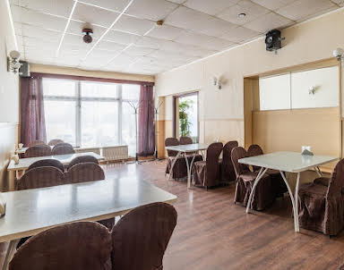  ресторан В кругу друзей