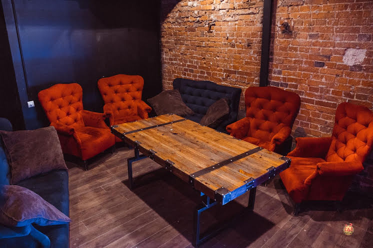 Основной зал в «IZI» фотография №12