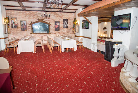 Красный зал в Вип зал