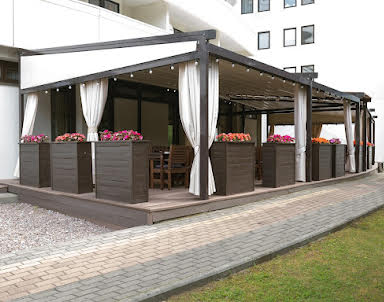  ресторан Edge Seligerskaya-Moscow