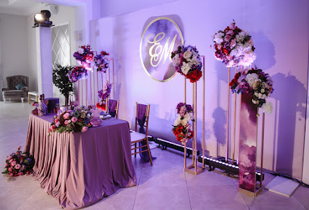 Основной зал  в Беседки