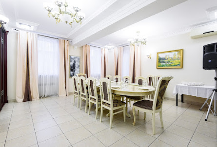 Малый зал в Малый зал