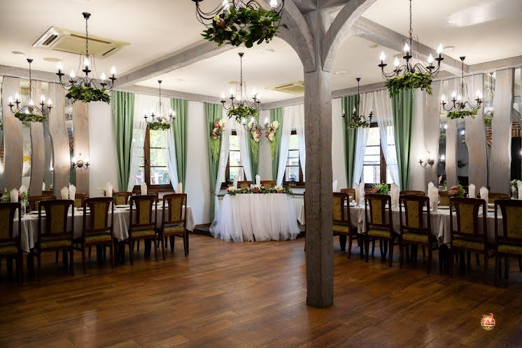 Основной зал  в «Семь Пятницъ» фотография №6