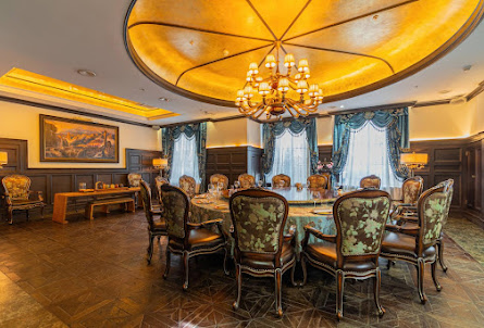 VIP-зал №2 в VIP-зал №1