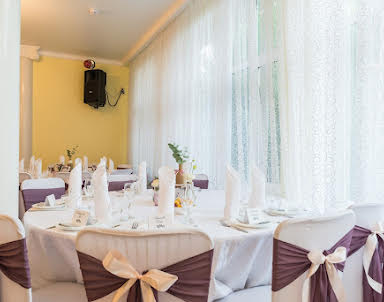 Свадьба в Котляково-Плаза