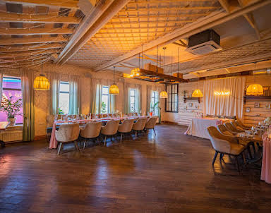  ресторан Птичка