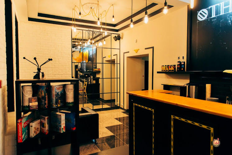 Большой зал в «Жёлтый носорог» фотография №6