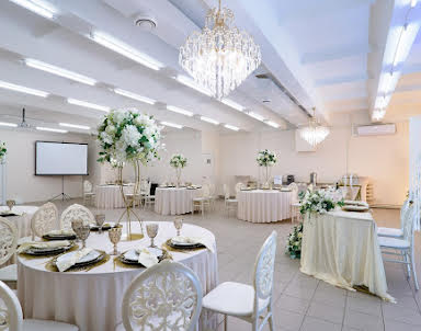  ресторан Hellen hall