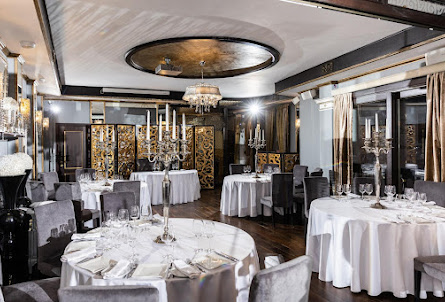 Малый зал в Малый зал