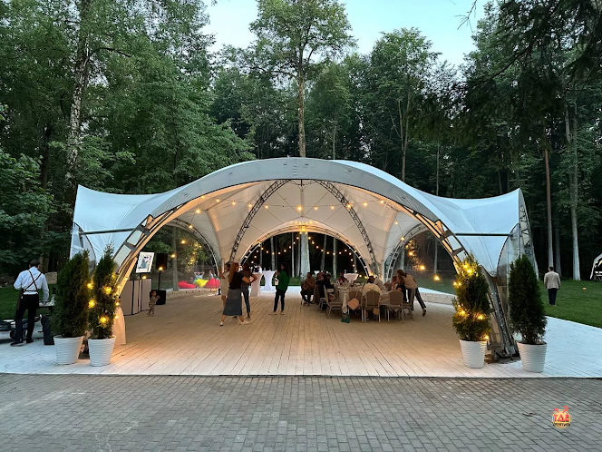 Гексагональный шатер в «Солярис» фотография №1